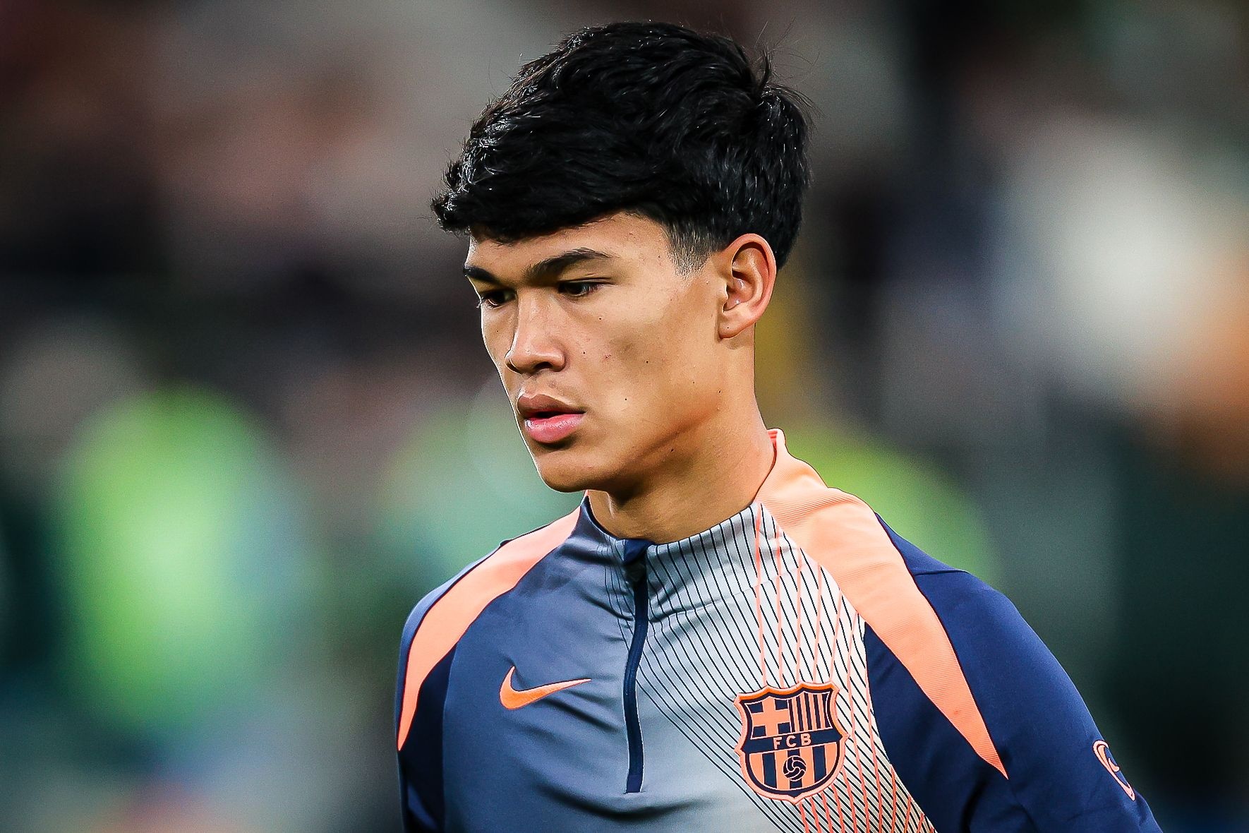 jjb-记者：巴黎积极争取引进巴萨小将德罗，已向球员提交报价